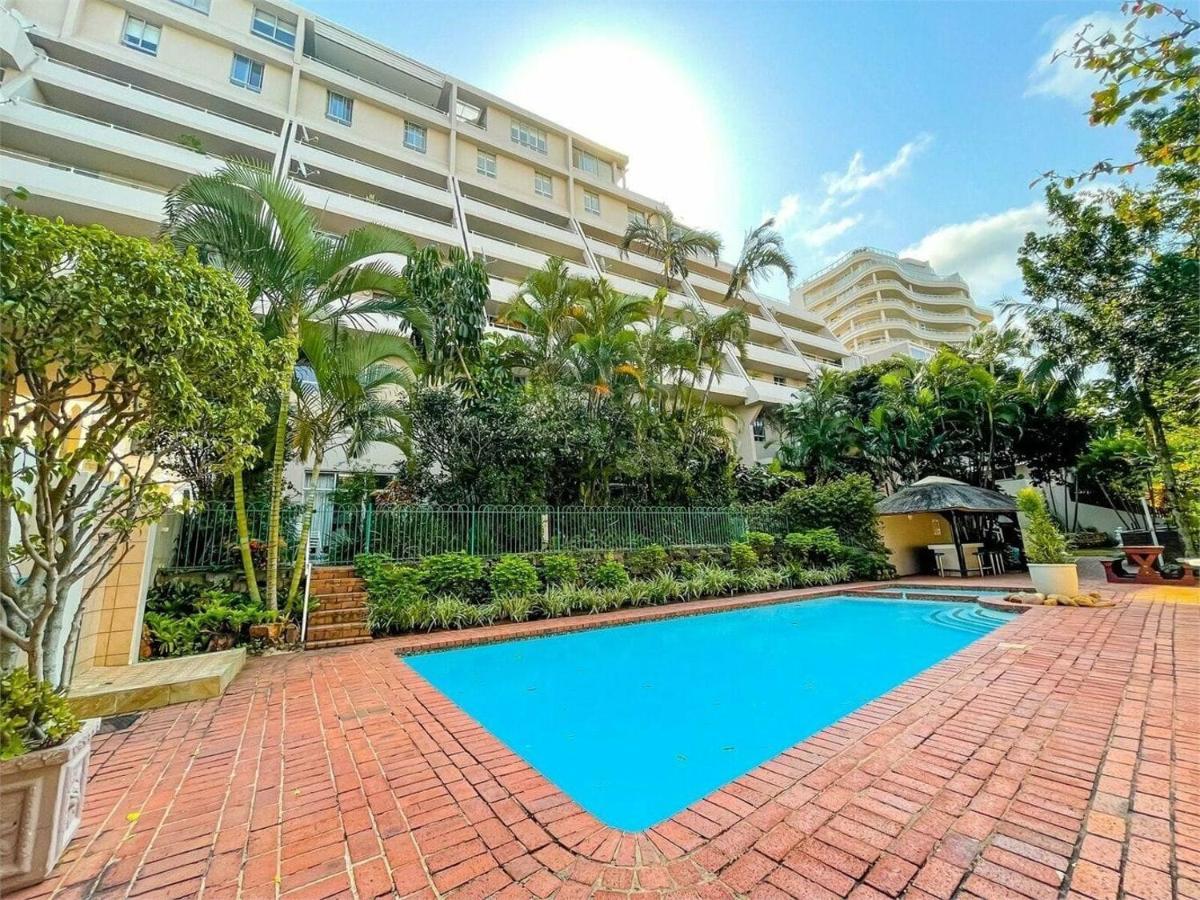 104 Ipanema